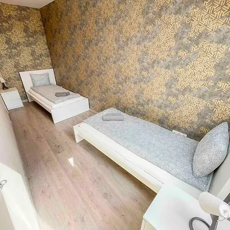 I77 Spacious Modern 3bedroom * Budapest