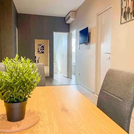 I77 Spacious Modern 3bedroom * Budapest