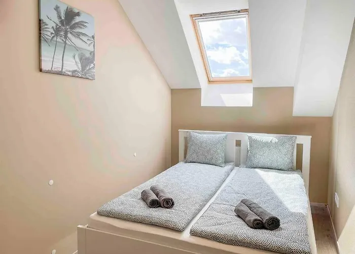 I77 Spacious Modern 3bedroom * ブダペスト