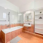 I77 Spacious Modern 3bedroom Appartement *
