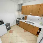 I77 Spacious Modern 3bedroom *