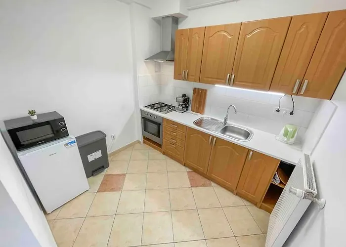 I77 Spacious Modern 3bedroom *