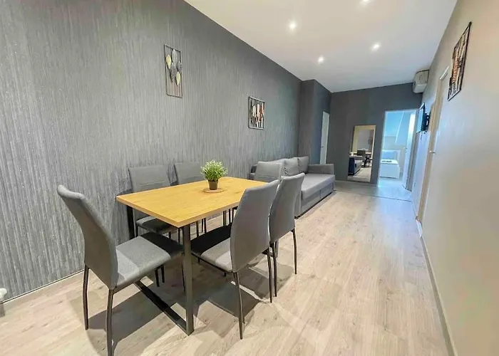 I77 Spacious Modern 3bedroom Appartement