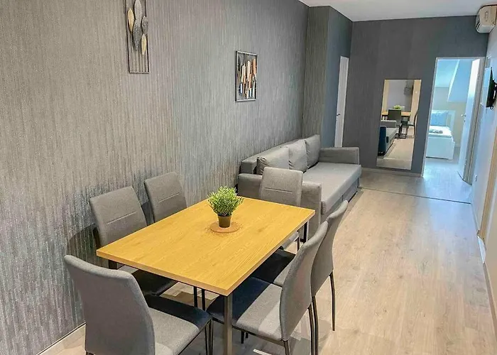 I77 Spacious Modern 3bedroom * Boedapest