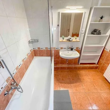 I77 Spacious Modern 3bedroom Daire Budapeşte